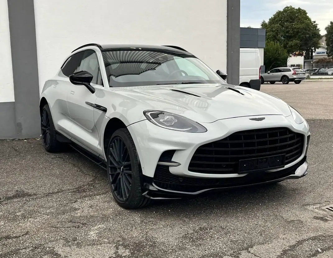 Aston Martin DBX 707 2026 — Luxury Car France, France. Aston Martin DBX 707 in France The Aston Martin DBX 707 is available for hire in France,…