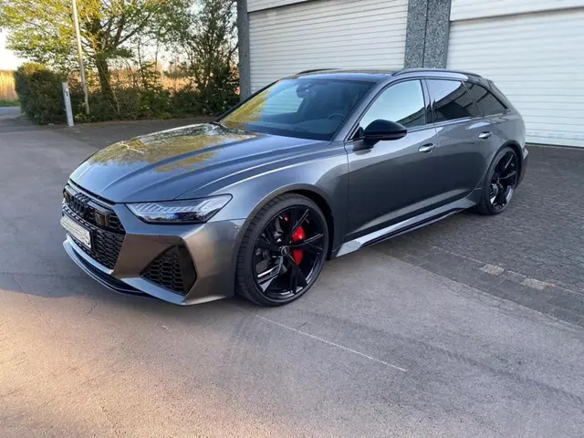 Audi RS6 2022 — Luxury Car France, France
