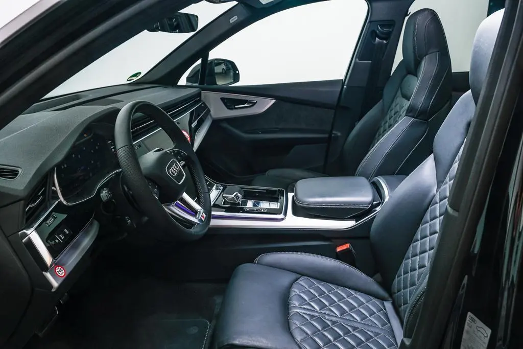 Audi SQ7 2025, dashboard — Luxury Car France, France. Audi SQ7 in France The Audi SQ7 is available for hire in France, providing a 2025 model…
