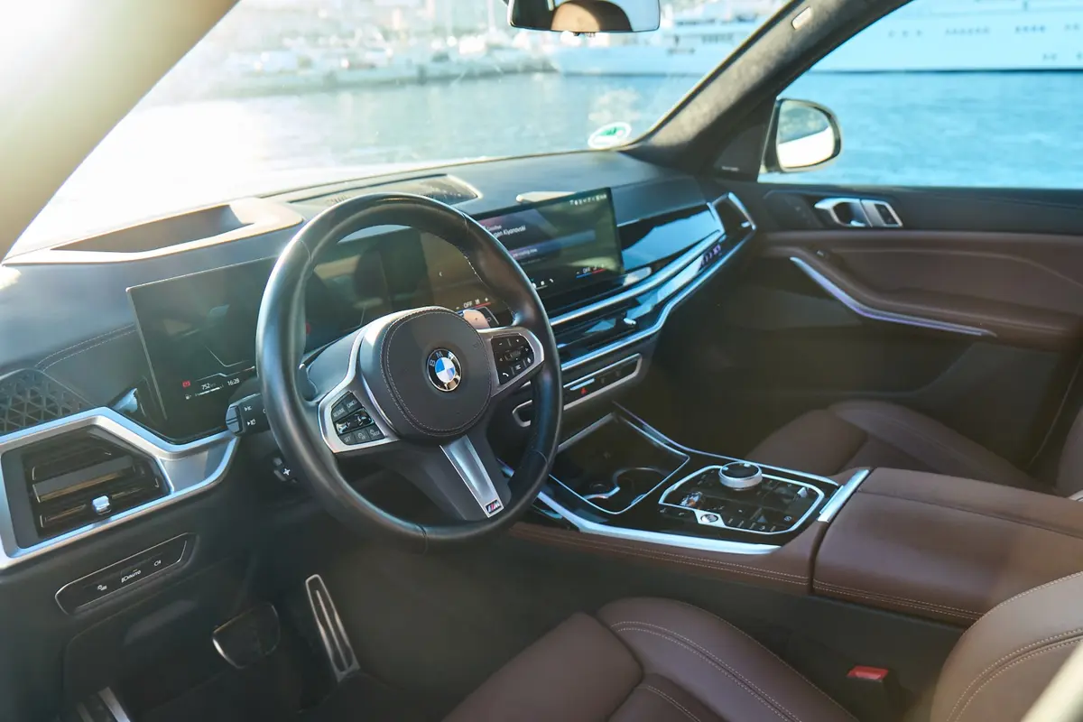 BMW X7 40d M 2024, interior — Luxury Car France, France. BMW X7 40d M in France The BMW X7 40d M is available for hire in France, offering a 2024…