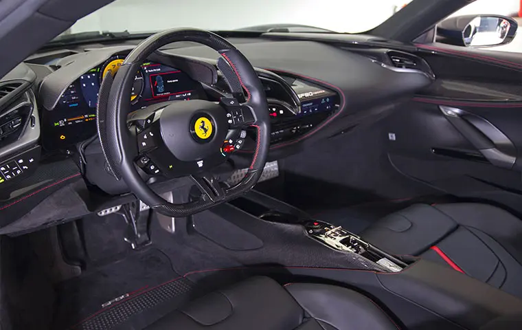 Ferrari SF90 Stradale 2025, extérieur — Luxury Car France, France. Ferrari SF90 Stradale en France La Ferrari SF90 Stradale est proposée à la location en…