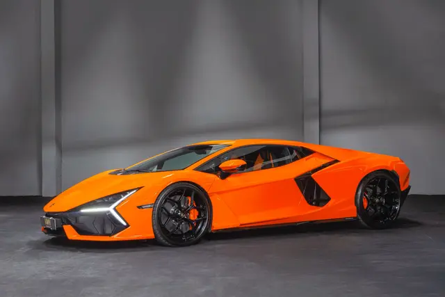 Lamborghini Revuelto 2026 — Luxury Car France, France