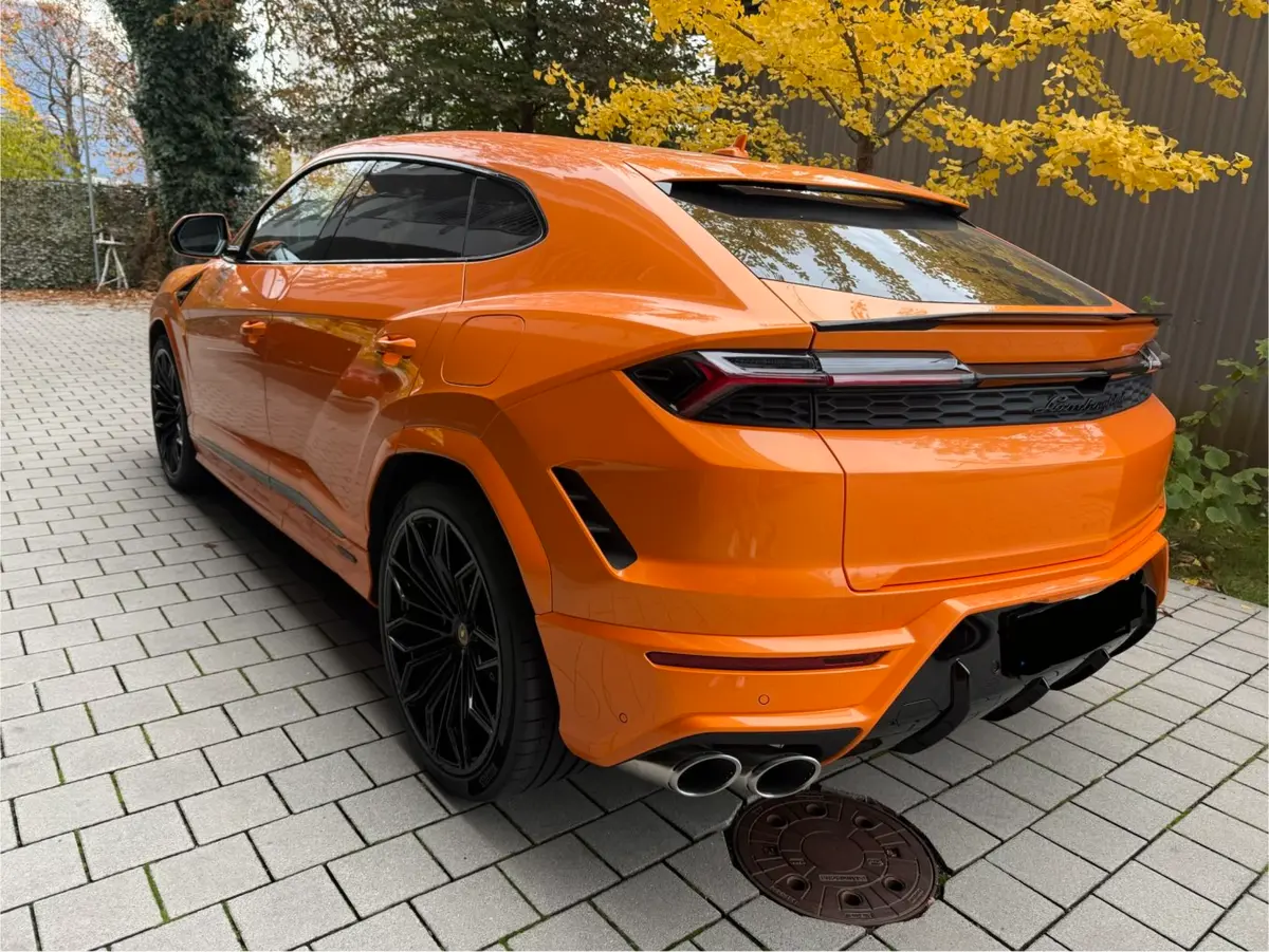 Lamborghini URUS SE 2025, exterior — Luxury Car France, France. Lamborghini URUS SE in France The Lamborghini URUS SE is available for hire in France,…