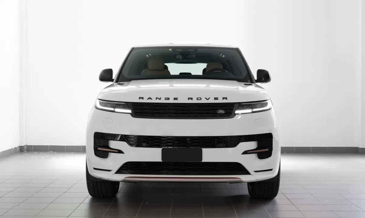 Land Rover Range Rover Sport 2025 — Luxury Car France, Francia. Land Rover Range Rover Sport en Francia El Land Rover Range Rover Sport está disponible…