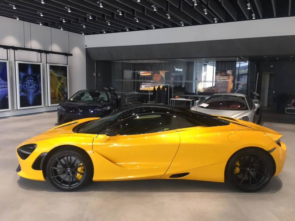 McLaren 720S Spider 2022, rear view — Luxury Car France, France. McLaren 720S Spider in France The McLaren 720S Spider is available for hire in France,…