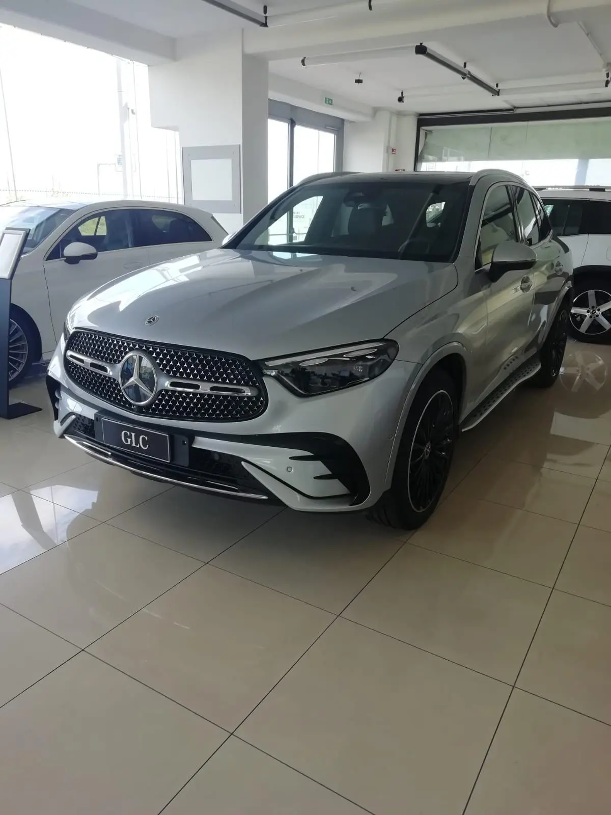 Mercedes Benz GLC 2025 — Luxury Car France, France. Mercedes Benz GLC en France La Mercedes Benz GLC est disponible à la location en France…
