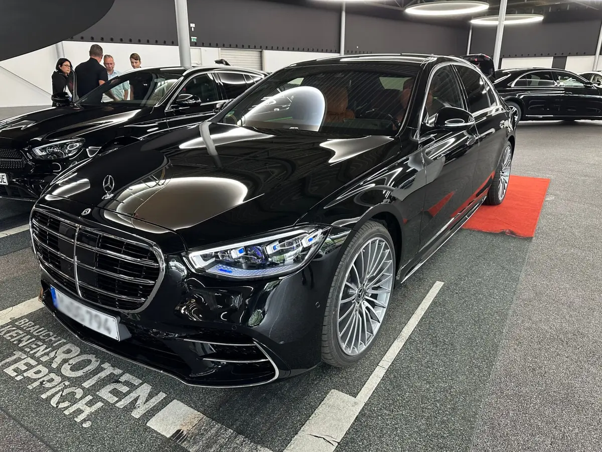 Mercedes Benz S-klasse S400 Long 4-Matic 2023 — Luxury Car France, France. Mercedes Benz S-klasse S400 Long 4-Matic in France The Mercedes Benz S-klasse S400 Long…