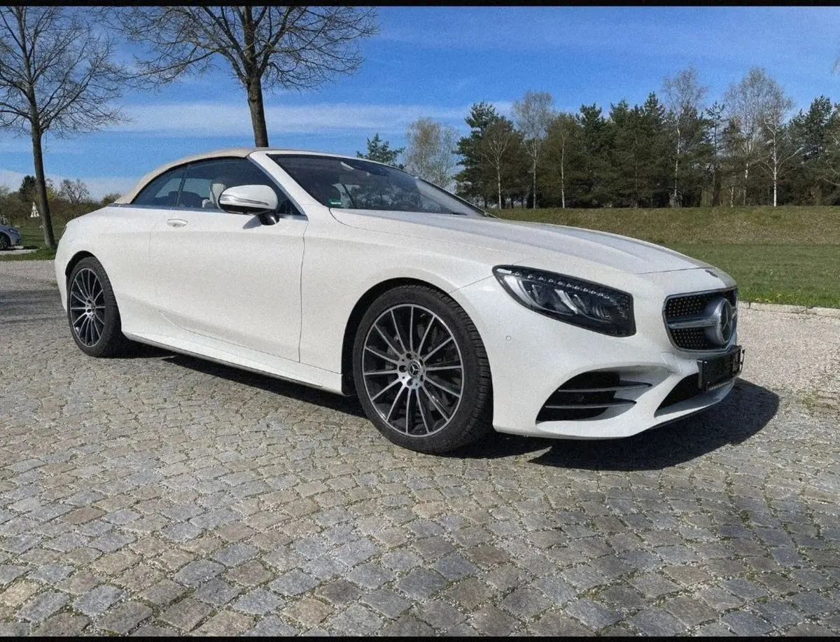Mercedes Benz S560 Cabrio 2021 — Luxury Car France, France. Mercedes Benz S560 Cabrio in France The Mercedes Benz S560 Cabrio is available for hire…