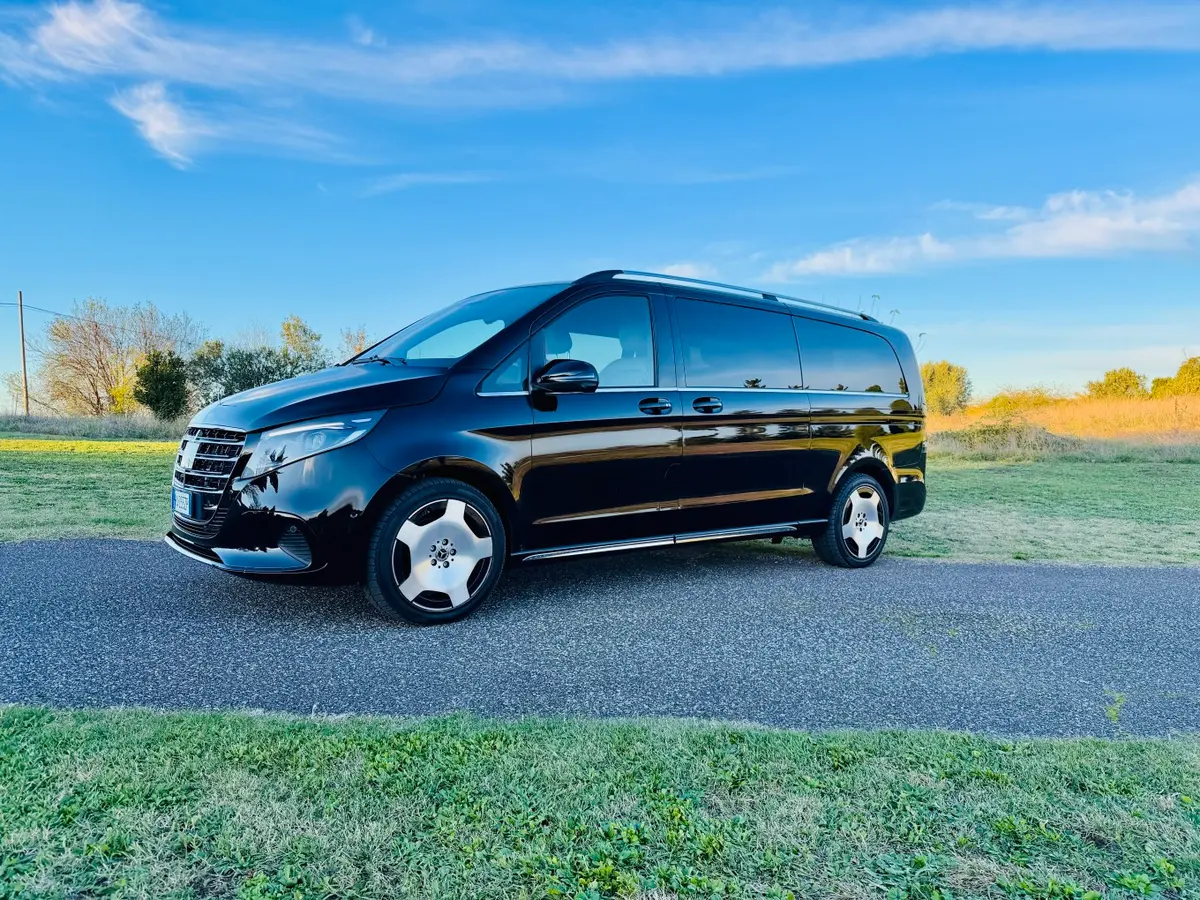 Mercedes Benz V300 4x4 XL Exclusive 7 seats 2025 — Luxury Car France, France. Mercedes Benz V300 4x4 XL Exclusive 7 seats en France La location du Mercedes Benz V300…