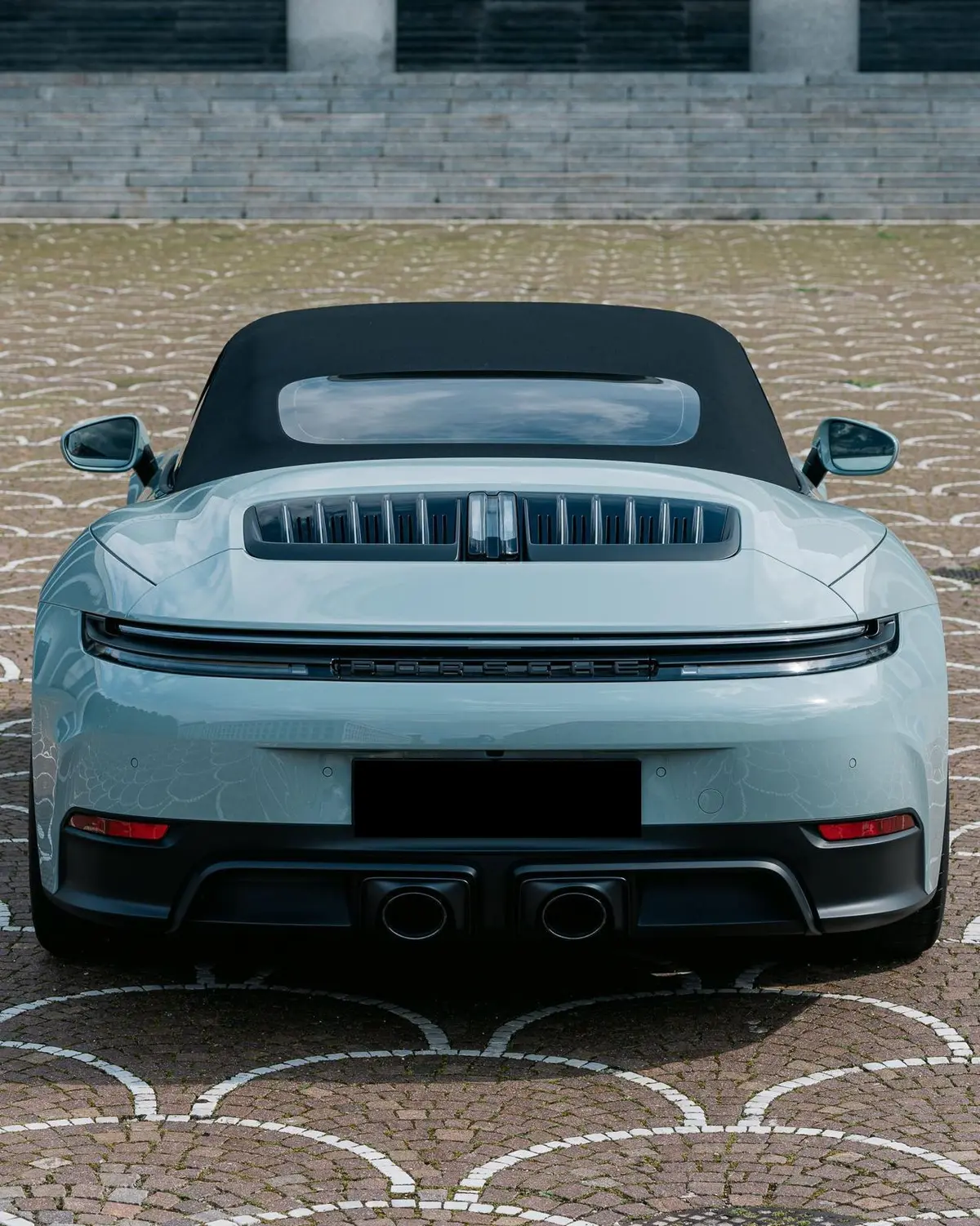Porsche Carrera Spyder 992,2 GTS 2025, exterior — Luxury Car France, Francia. Porsche Carrera Spyder 992,2 GTS en Francia El Porsche Carrera Spyder 992,2 GTS está…