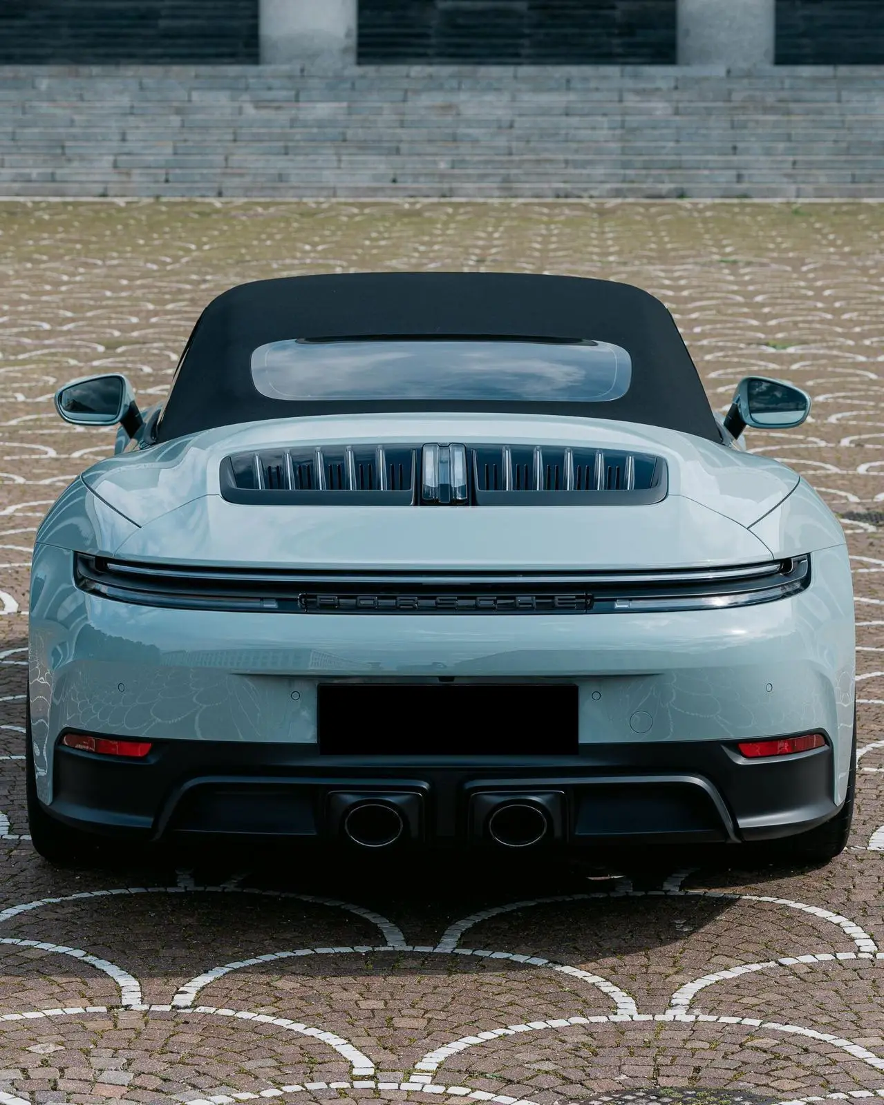 Porsche Carrera Spyder 992,2 GTS 2025, exterior — Luxury Car France, Francia. Porsche Carrera Spyder 992,2 GTS en Francia El Porsche Carrera Spyder 992,2 GTS está…