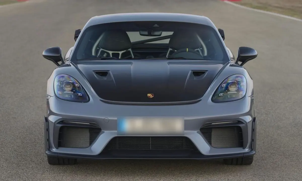 Porsche GT4 RS 2024 — Luxury Car France, France. Porsche GT4 RS à France La Porsche GT4 RS est proposée à la location en France dans une…