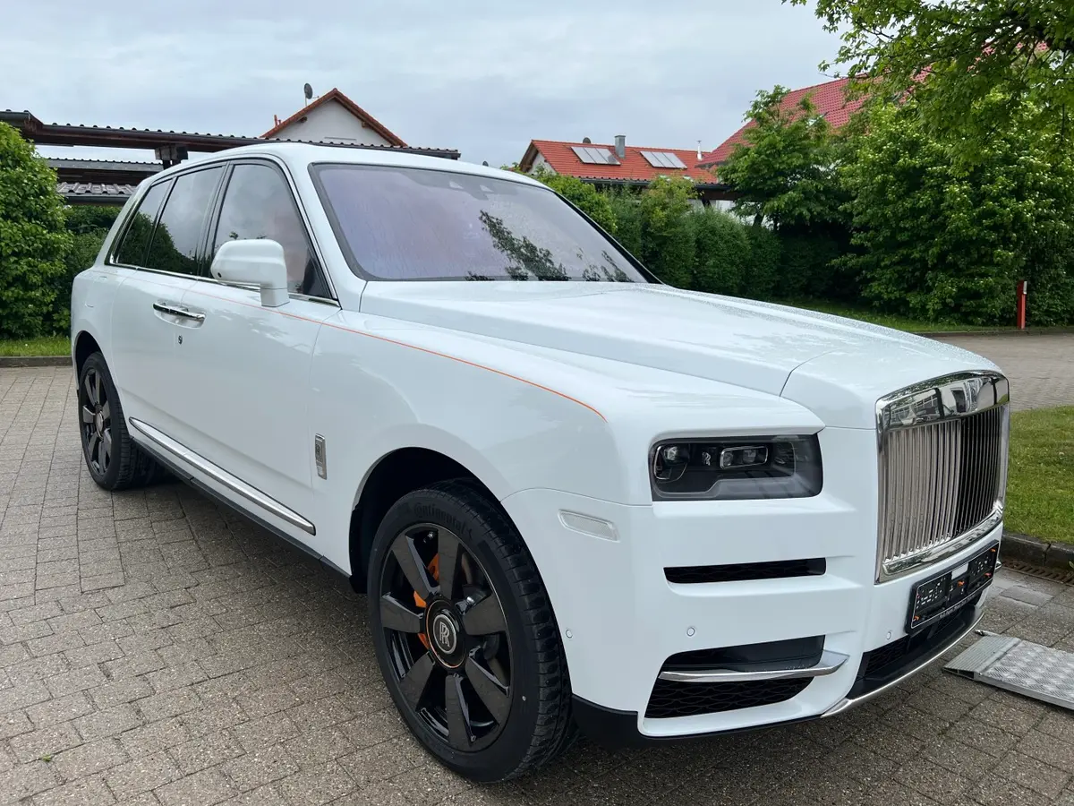 Rolls-Royce Cullinan 2022, interior — Luxury Car France, France. Rolls-Royce Cullinan in France The Rolls-Royce Cullinan is available for hire in France,…