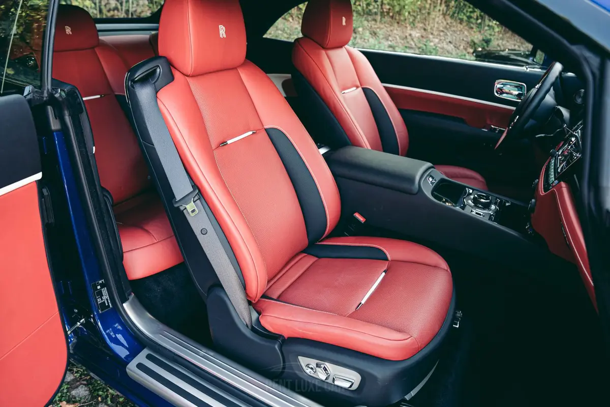 Rolls-Royce Dawn 2022, rear view — Luxury Car France, France. Rolls-Royce Dawn in France The Rolls-Royce Dawn is available for hire in France, offering…