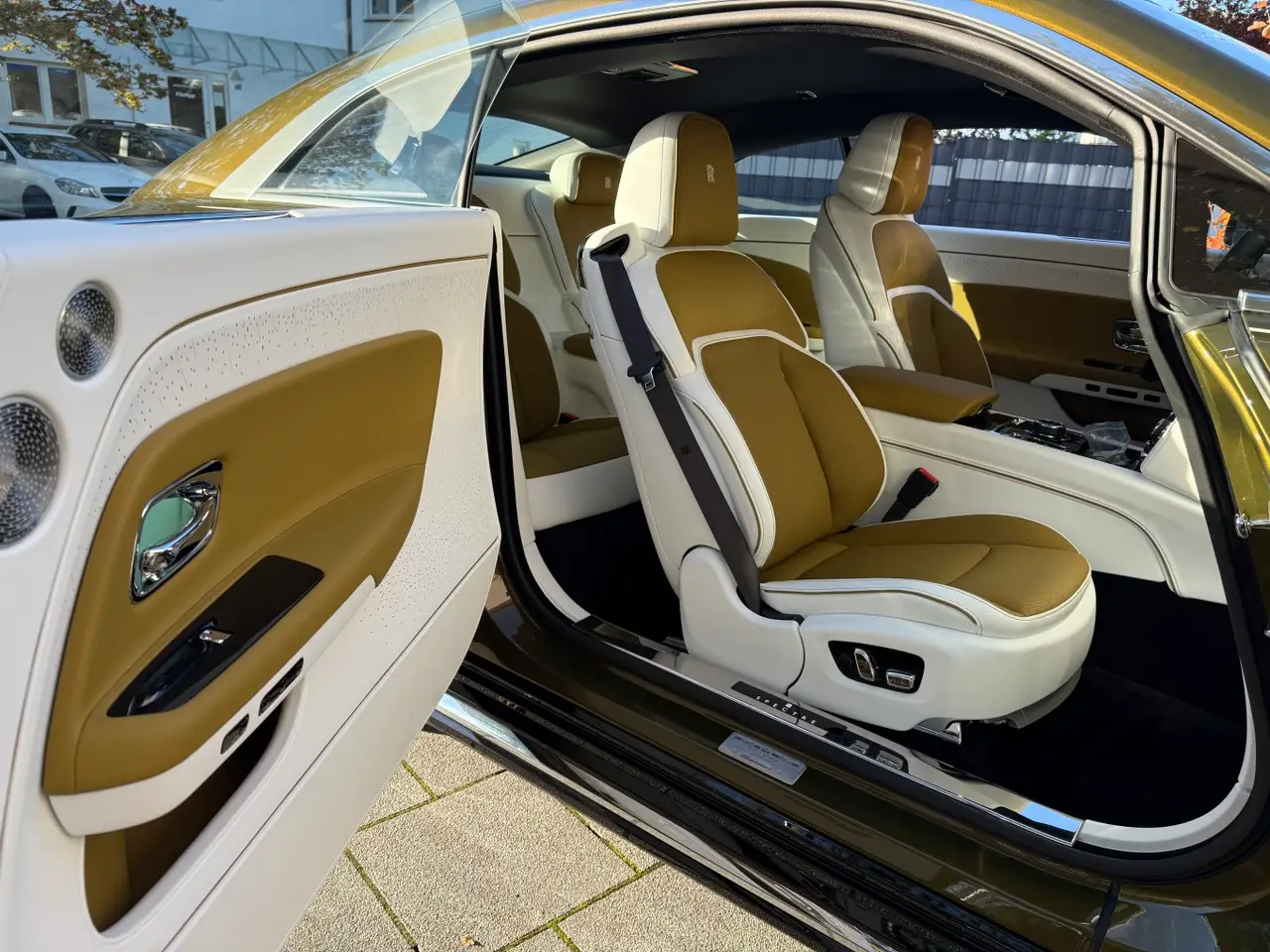 Rolls-Royce Spectre 2024, front view — Luxury Car France, France. Rolls-Royce Spectre in France The Rolls-Royce Spectre is available for hire in France,…