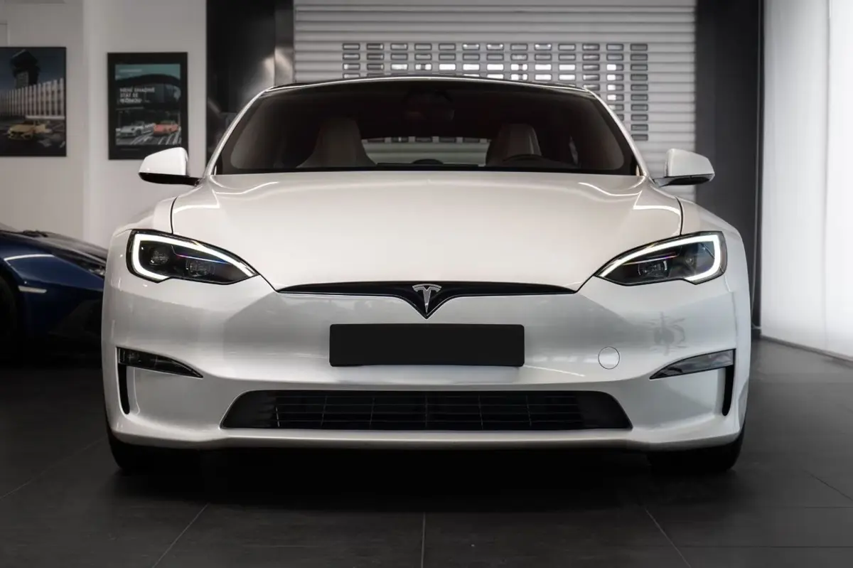 Tesla Model S Plaid 2025, side profile — Luxury Car France, France. Silent launches, instant power, Paris to Alps ready